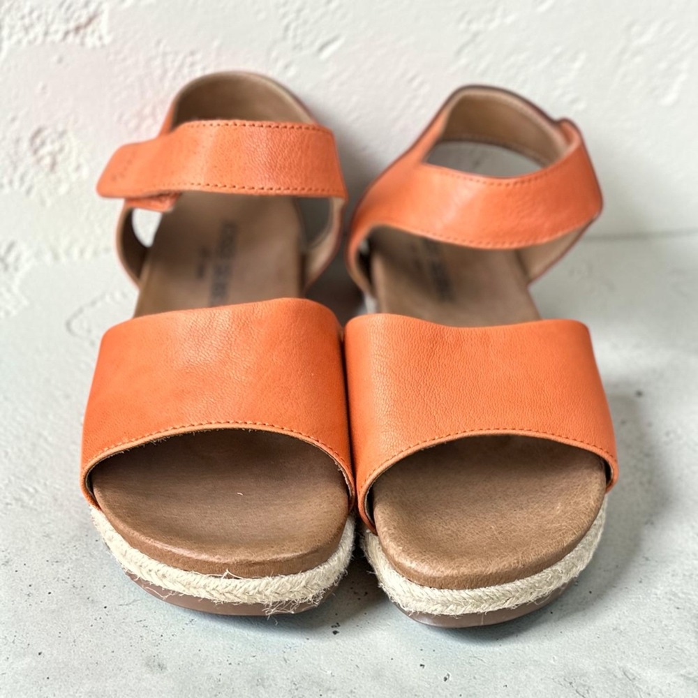 Josef Seibel Miranda NWOB Sandals SZ37  6.5 US Orange Leather Wedge Espadrilles
